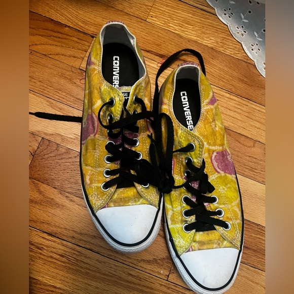 Converse Allstars Grapefruit Print M9/W11 - Picture 1 of 3